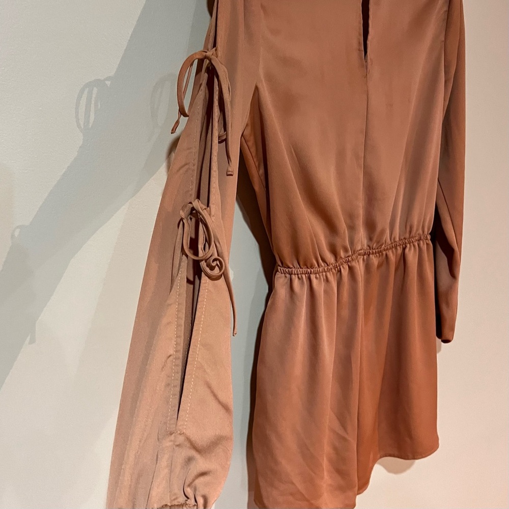 Material Girl Brown Long Sleeve Romper, Sz Medium - Picture 5 of 7